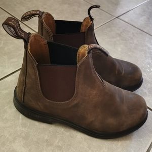Rustic Brown Blundstones